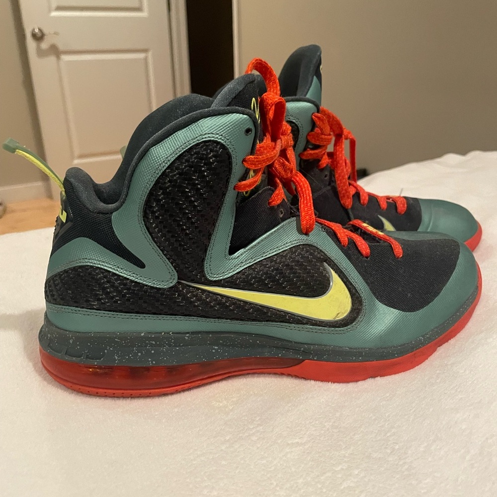 LeBron 9 cannon size12